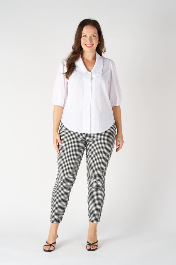 12410P -Print Slim Pull On Pant