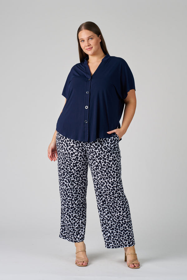 RTM3134A-Soft Knit Shirt With Buttons